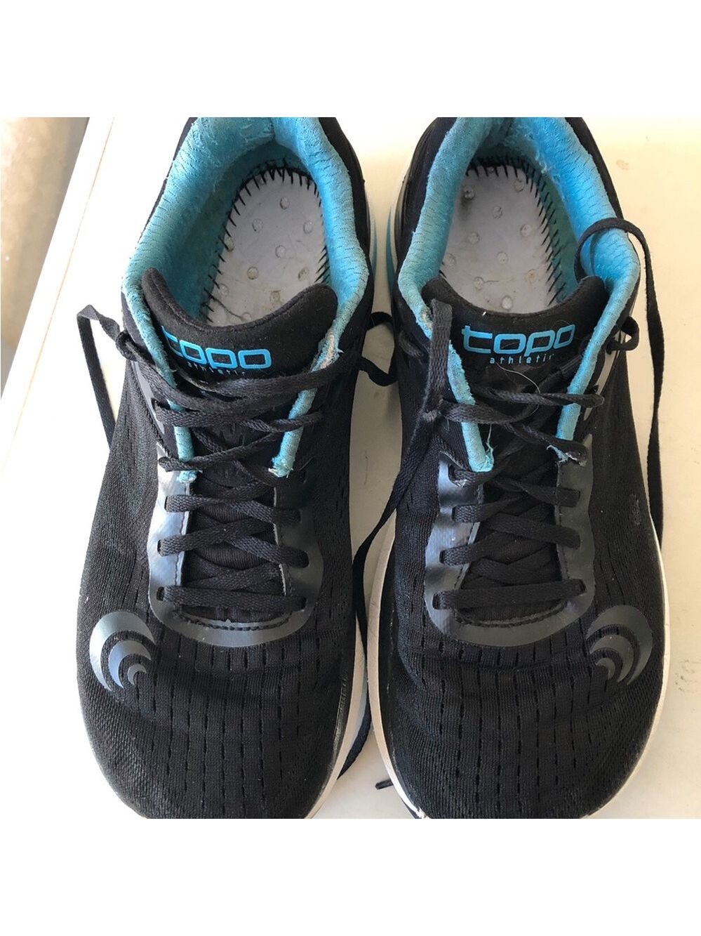 Topo Ultra Fly 3 ZipFoam Women's Size 9  Running Shoes No Insoles MSRP $130